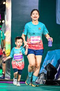 BIB: 16037, 18143
                            <button type="button" onclick="openModal(24689479)" class="btn btn-primary btn-sm float-right btn-popup" data-toggle="modal" data-target=".modal-high-quality">
                        <i class="fas fa-shopping-cart"></i> Add to Cart
                    </button>
                                            <button type="button" onclick="isThisMe(24689479, true)" class="btn btn-success btn-sm float-right btn-popup btn-isme hidden" data-toggle="tooltip" data-placement="bottom" title="นี่คือรูปของคุณใช่ไหม คลิกที่นี่เพื่อเอาเข้าอัลบั้ม">
                        <i class="fas fa-plus"></i> Add to album
                    </button>
                    <button type="button" onclick="isThisMe(24689479, false)" class="btn btn-warning btn-sm float-right btn-popup btn-isnotme hidden">
                        <i class="fas fa-ban"></i> Remove from album
                    </button>